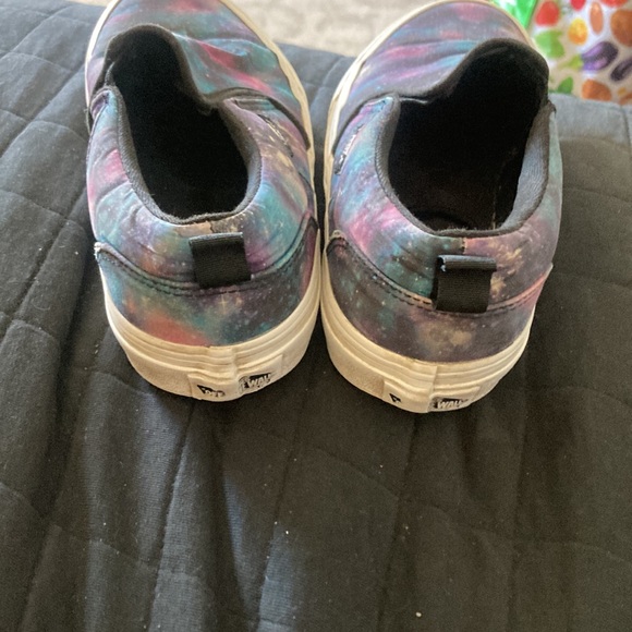 Vans  galaxy pattern with purple blue and white specks sneakers - Picture 4 of 9
